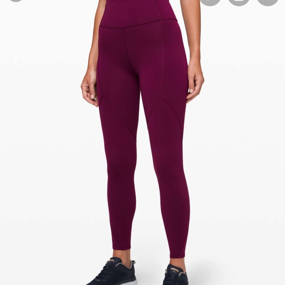 LULULEMON TO THE BEAT TIGHT SIZE 4